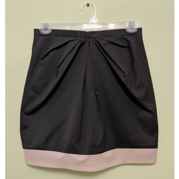 H&M Skirt in Black and Pink - Picture 1 of 5